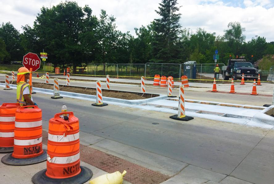 Street crossing construction  