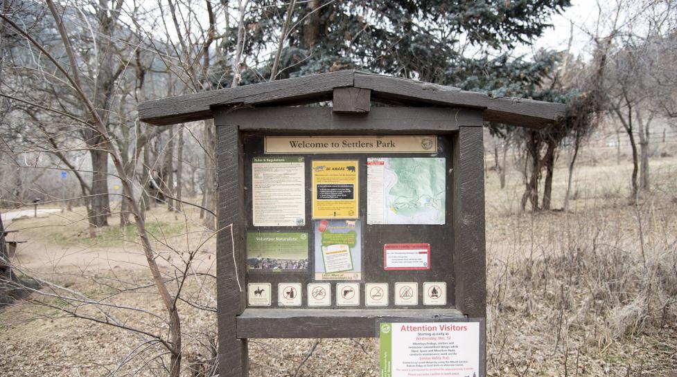 "Settler's Park" renamed to "The Peoples' Crossing"