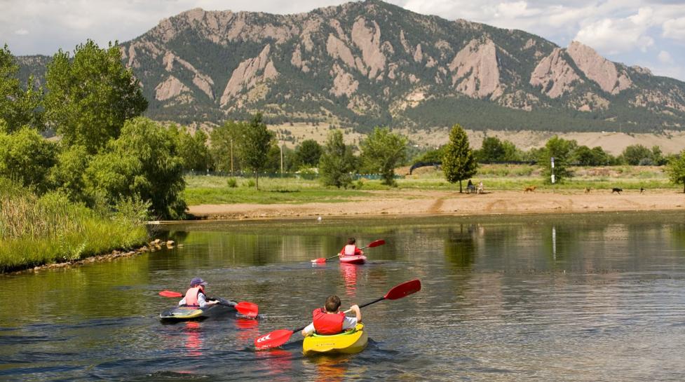 Campers kayaking at East Boulder Community Park