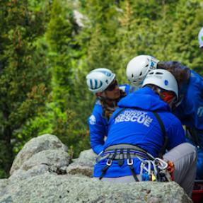 Team from Rocky Mountain Rescue Group