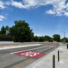 28th and Colorado bus only lane markings